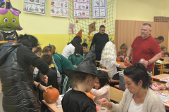 5601B0A3-E481-40EA-86FD-C0FBC75209F6