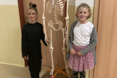 57741150-1FDF-4C68-8711-A1CD30CE2629