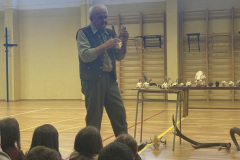 41B5F077-DE32-4B44-8027-1EE670C34FA2